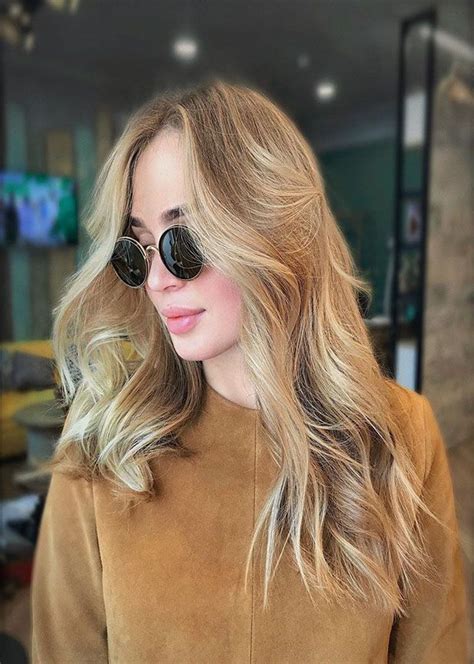 Red cherry hair color with highlights for something more subtle, try red cherry hair color with highlights. Blonde Balayage Hair Color Ideas 2019 | Black hair ombre ...