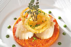 Dans une petite structure, le chef de projet participe parfois à la. Coquilles Saint-Jacques à la fondue de tomates