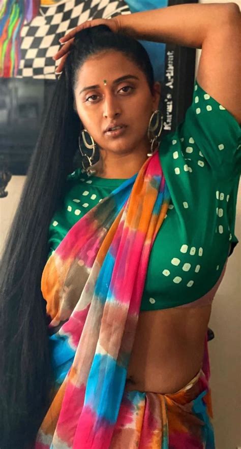 Pin On Desi Aunty Actress