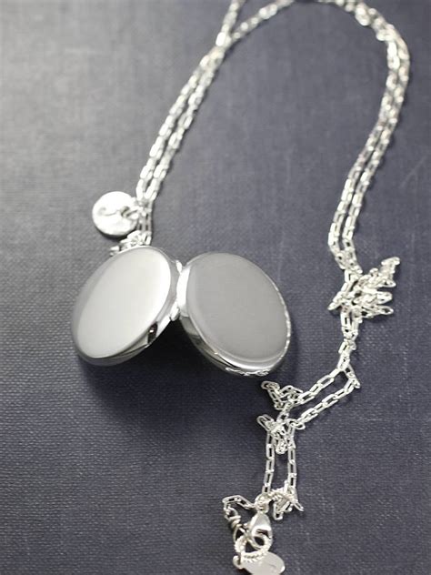 Modern Sterling Silver Locket Necklace Plain Round Picture Pendant