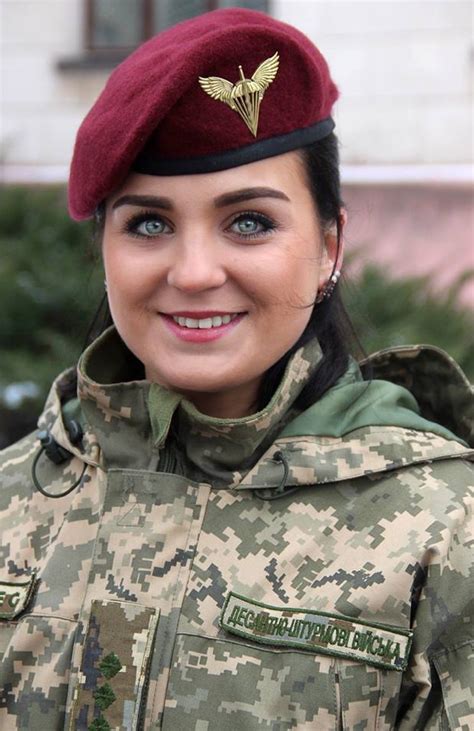 Pin By Juan Carlos On Rostros Military Women Army Women Military Girl