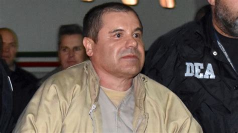 A look at the life of notorious drug kingpin, el chapo, from his early days in the 1980s working for the guadalajara cartel, to his rise to power during the '90s as the head of the sinaloa cartel and his ultimate downfall in 2016. El Chapo și-a aflat verdictul - VIDEO : VIRGIN RADIO ROMANIA