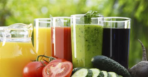 Ideally, liquid diet drinks should give you a balance of nutrients you need throughout the day, but that isn't always the case. Detox Drinks to Lose Weight | LIVESTRONG.COM