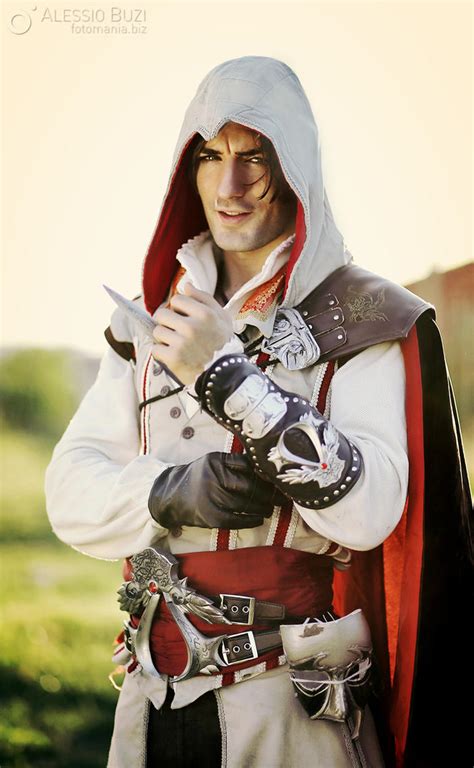 Ezio Auditore Assassin S Creed 2 Cosplay By Leon By Leonchirocosplayart On Deviantart