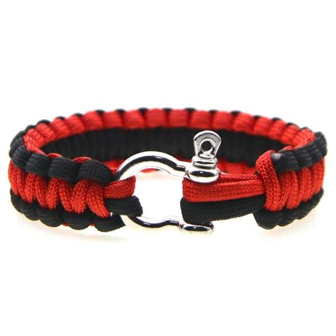 See more ideas about paracord, paracord braids, paracord projects. Survival Multifunction Paracord Braided Bracelet - Knife Whistle Compass Bracelets 4 in 1 - self ...