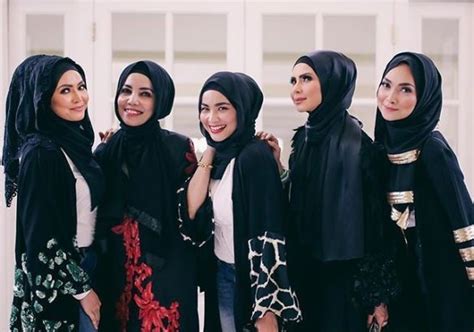 Portal cari jodoh muslim malaysia tilljannah.my peralatan. 6 Keluarga Selebriti Ini Layak Digelar The Kardashians!