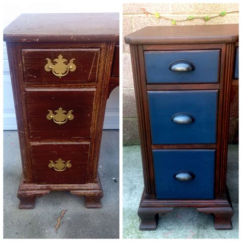 Designed and made in canada with carb ii/fsc certified particle board and mdf materials. Dashing Desk In Antique Walnut Gel Stain | General ...