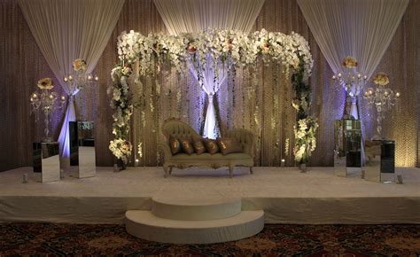 Pin By Suji Arun On Stage Decor Stage Decorations Wedding Reception Reception