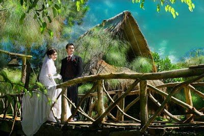 Namun, saat ini indonesia telah memasuki masa adaptasi kebiasaan baru. Janur Kuning Wedding Planner: Lokasi Foto Pre-Wedding di ...