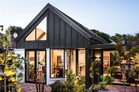 I typically would recommend either placing it at a third of the. 15 Beautiful Board and Batten Siding Ideas | House ...