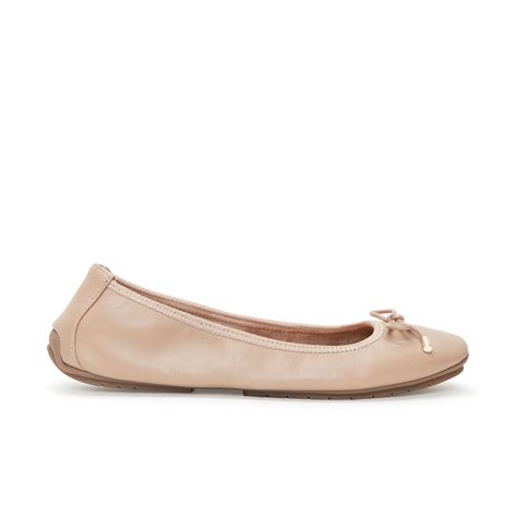 Shop Now Best Price Guaranteed Me Too Womens Halle Ballet Flat