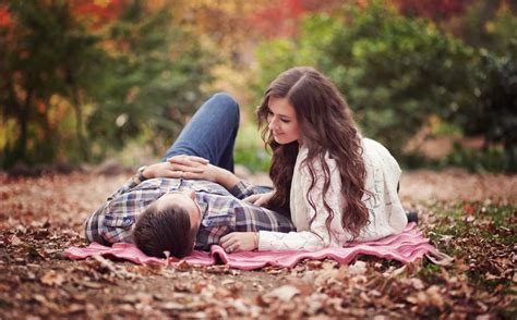 Beautiful November Love Couple Wallpapers Feel Free Love Images Blog