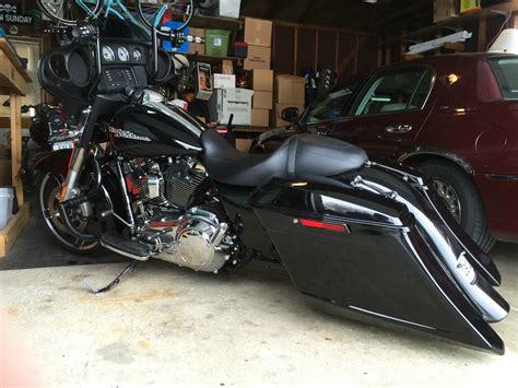 Ask from fellow cvo limited owners and zigwheels experts. CVO STREET GLIDE