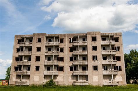 Depopulated Towns Consider Demolishing Soviet Era Apartment Buildings