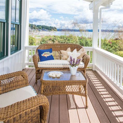 The 7 Prettiest Summer Porches Coastal Cottage Beach Cottages