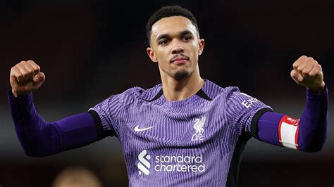 Trent Alexander Arnold Is Like Steven Gerrard And Should Play In Midfield For Liverpool After