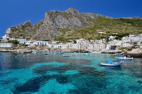A sicília tem um clima mediterrânico, um dos melhores da europa com invernos suaves e húmidos e verões quentes e secos, devido ao siroco, que é um vento quente e seco, que sopra do norte da áfrica. Visitar Sicilia En 7 Días, Una Isla Italiana Con Encanto ...