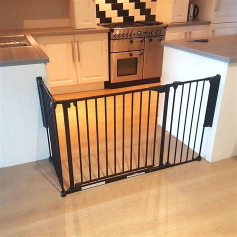 We compare some of the best hardware mounted and pressure fortunately, the right extra wide baby gate should be able to help you enclose any space for not too much more money. 3-panel Extra Wide Stair Gate - Babasafe.co.uk