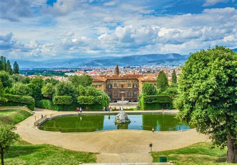 Îți punem la dispoziție toate facilitățile, astfel ca să te concentrezi doar asupra invitaților și a subiectului prezentat. Private Tour of Pitti Palace and Boboli Gardens | Rome ...