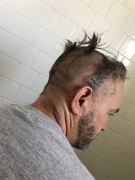 Do it yourself haircut and save! 22 Epic Haircut Fails That Will Remind You Not To Cut Your Own Hair In Quarantine