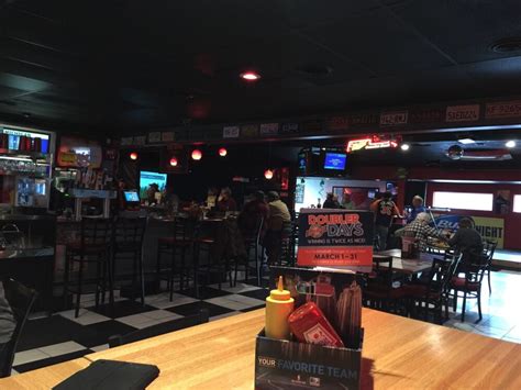 We pride ourselves in providing great customer service, delicious food & an all around enjoyable experience! Joe's Garage Sports Pub - 19 Reviews - American ...