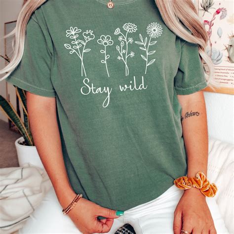 Camisa Stay Wild Camiseta De Flores Silvestres Camisa Floral Camisa