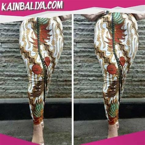 Saat ini jenis kebaya dari yang dinilai rumit atau tidak simpel. Model Brokat Dengan Kain Adat.terusan.com - Model Kebaya ...
