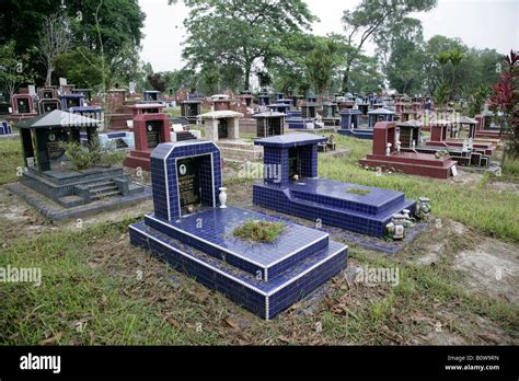 Multi Burial Hi Res Stock Photography And Images Alamy