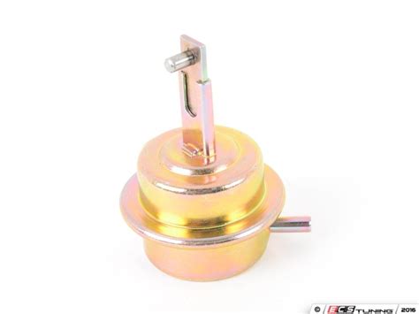 Then spray a small quantity of starting fluid also, if youve already cranked an engine enough times, you can flood it with gasoline from the carburator, which wets down the spark plugs. Bosch - 1427133094 - Shut-Off Valve - Metal