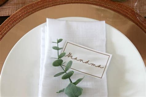 Holiday place cards the easy way. How to Make the Perfect Place Cards {in less than 5 ...
