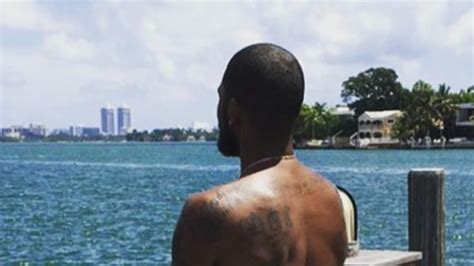 Kyrie Irving S Shirtless Shots