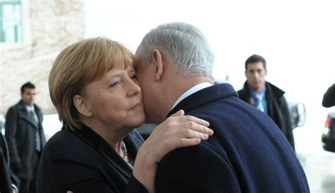 During Nadir In Ties Merkel To Bring Entire Cabinet To Israel The