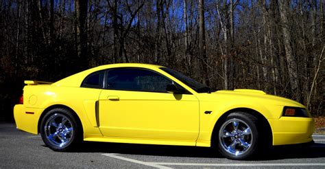 Zinc Yellow 2003 Ford Mustang Gt Coupe
