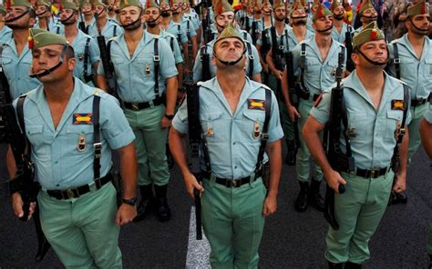 Elite Spanish Army Unit Told To Lose Weight Or Face Expulsion