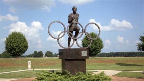 10 Things You May Not Know About Jesse Owens History In The Headlines