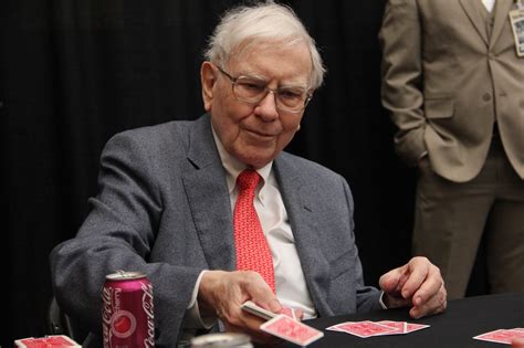 Chairman and ceo of berkshire hathaway. Warren Buffett: de grootste winnaars en verliezers die je ...