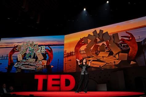 Ted Talk Es Devlin Explores Iconic Stage Designs For Beyoncé Adele