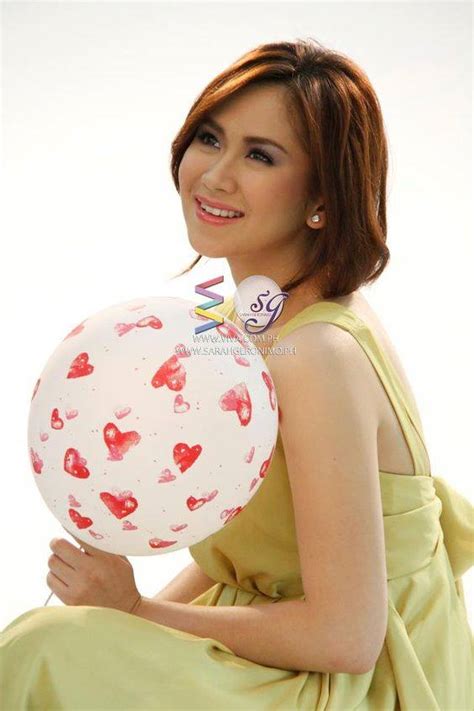 Whether it is a cute bob cut or a a pixie hair cut these celebrities nevertheless still stands out and look stunning as ever. Sarah Geronimo Sarah Geronimo's stunning short-hair looks ...