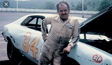 Wendell oliver scott was the first african american race car driver to win a race in what would now be considered part of the sprint cup series. Pin by mike woods on Racing Nascar | Wendell scott