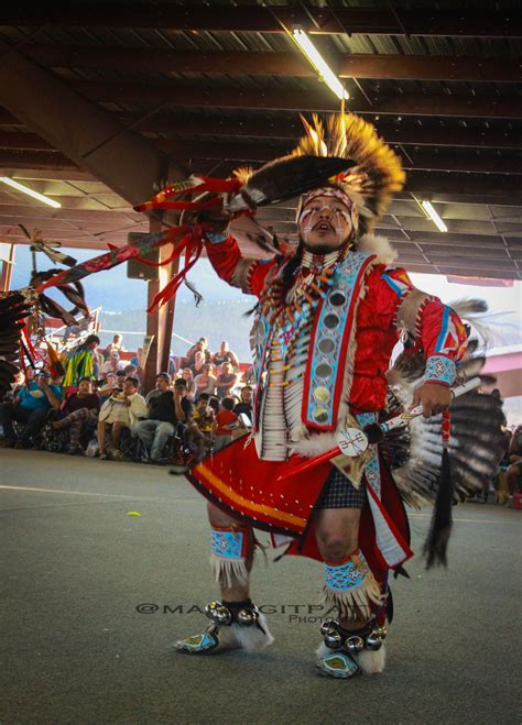 Mens Northern Traditional Dancer Ike C S Powwow Regalia Indian