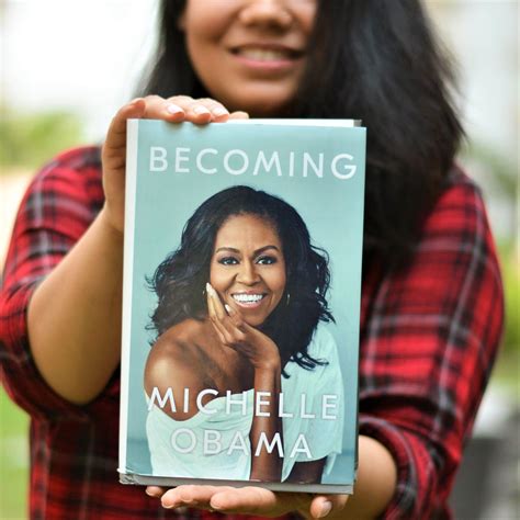 Bookreview Becoming By Michelle Obama Momtastic World