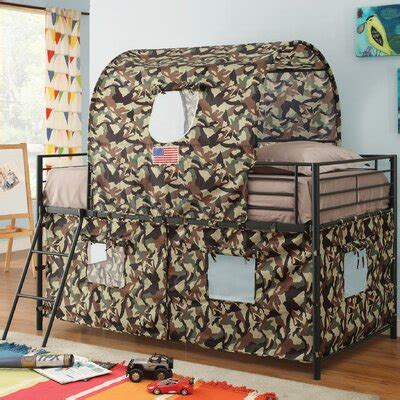 Try our tips and tricks for creating a master bedroom that's truly a relaxing retreat. Camouflage Bedroom Decor