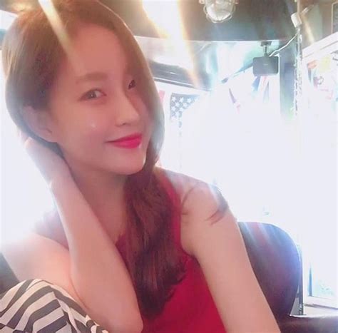 장기용 띵동♪ 장기용 선물이 도착했습니다. 장기용·이예나, 열애설 터지자마자 결별설? - 전자신문