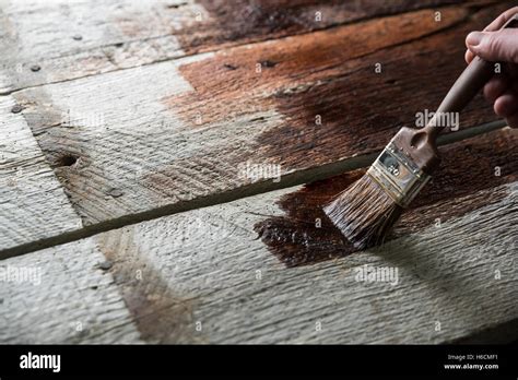 Varnish To Protect Wood High Resolution Stock Photography And Images