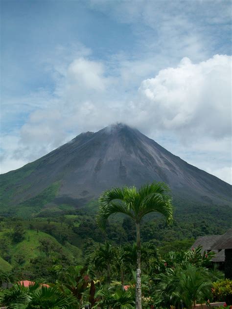 Mt Arenal Costa Rica 2009 Places Ive Been Places To Go Volcano