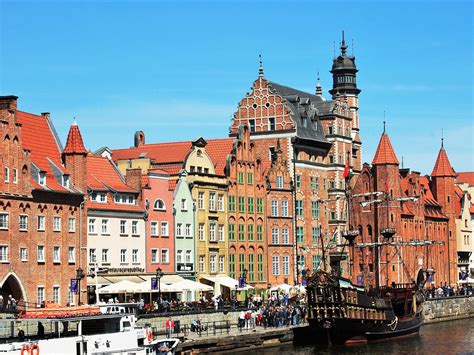 Tomasz smiatacz, profesor gdańskiego uniwersytetu medycznego, kierownik kliniki chorób zakaźnych, konsultant wojewódzki chorób zakaźnych, dr … Danzig/Gdingen Kreuzfahrt-Hafenterminal - Meine Landausflüge