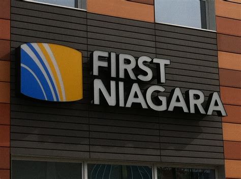 First Niagara Boosts Accounting Charge To 11 Billion