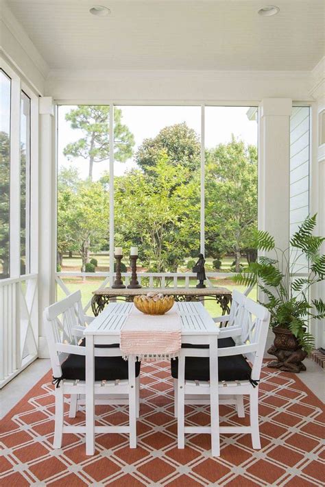 Rediscover Summer Bliss With These Fabulous Shabby Chic Porch Ideas