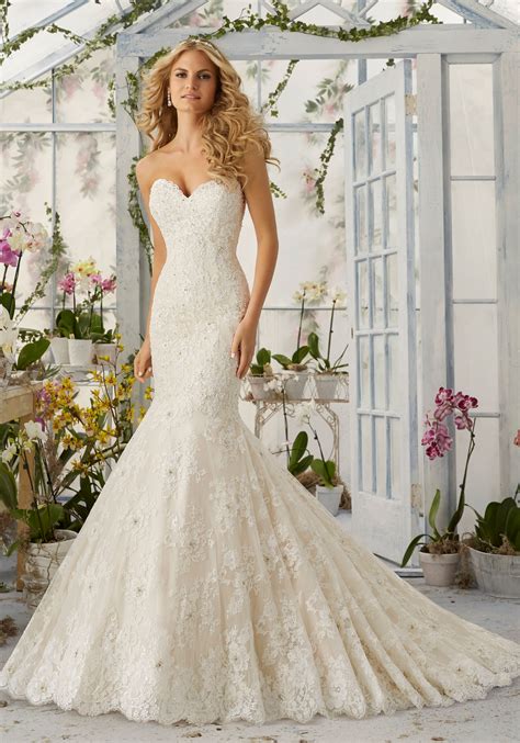 Allover Lace Mermaid Wedding Dress With Pearls Style