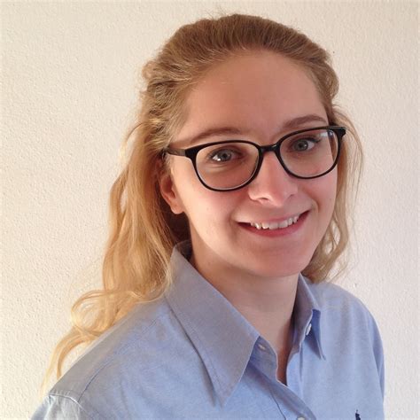 Zukunftsweisende projekte spannende herausforderungen und deutsche bank traineeship programme 2020 trainee network operations analyst sgunitedtraineeships jobs 2020. Veronika Petri - Trainee Private and Commercial Clients ...